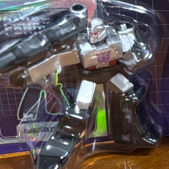 5 Mini Transformers Figurines Approximately 2 inches tall - Picture 4 of 6